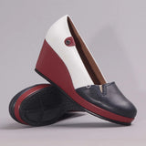 Froggie Ladies Closed Wedge Shoe In Red Blue And White