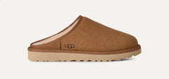 UGG Mens Classic Slip On In Chestnut