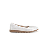 Hush Puppies Ladies Soft Halen Flat Shoes In Pearl