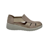 Cuahion Walk Ladies Joey Shoes In Gold