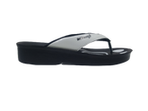 Aerosoft Womens Sandals In White