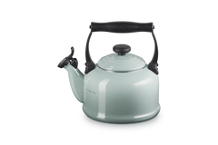 Le Creuset Tradiotional Kettle 2.1L In Seasalt