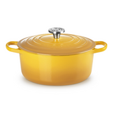Le Creuset Signature Round Cocotte In Nectar