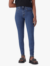 Levis Womens High Rise Tenacious Skinny Jeans In Blue