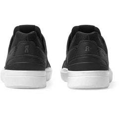 On Cloud Womens The Roger Ckubhouse Shoes In Black & White