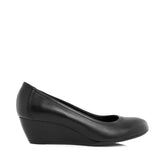 Green Cross Womens Medium Wedge Court Heels In Black
