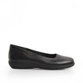 Green Cross Womens Flat Slip On Pump In Black