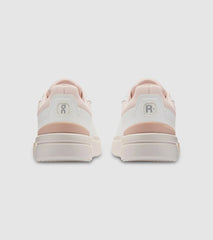 Oncloud Womens On The Roger Advantage Shoes In White
