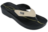 Aerosoft Womens Sandals In Black and Gold