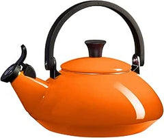 Le Creuset Zen Kettle Flame