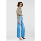 Diesel Ladies 1971 D-Sent L.32 Regular Jeans In Light Blue