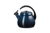 Le Creuset Cloche 2.1L Kettle In Nuit