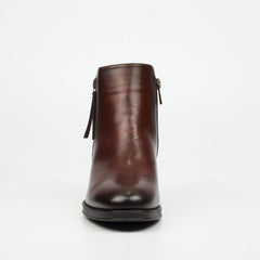 Miss Black Ladies Deers 1 Boots In Chocolate