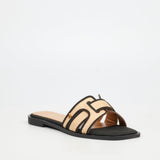 Butterfly Feet Womens Dorey 7 Shoes In Black