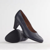 Froggie Ladies Lea Waxy Heels In Navy