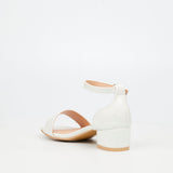 Flutterby Girls Gracie 1 Shoes In White