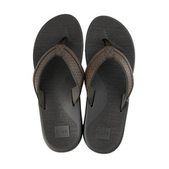 Hush Puppies Mens Strut Thong Sandals In Brown