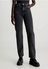 Calvin Klein High Rise Straight In Black