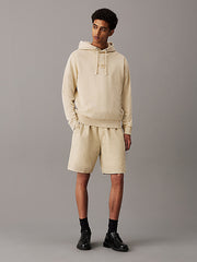 Calvin Klein J325623 Textured Cotton Short Khaki