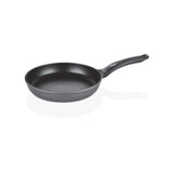 Jan Premium Cast Aluminium 26 Cm Pan With Single Handle In Black