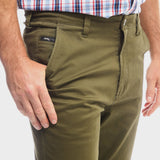 Jeep Mens Classic Chino Pants In Olive