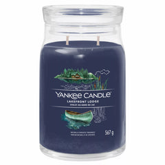 Yankee Candle Lakefront Lodge
