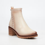 Butterfly Feet Ladies Noxer 7 Boots Bone