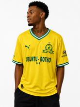 Puma Mens Mamelodi Sundown's Football Club Home T-Shirt Replica In Yellow/Green