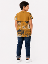 Soviet Boys Dynamic Short Sleeves Fashion T-Shirt In Sand