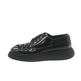 The Antipode Victor 219 Derby Black