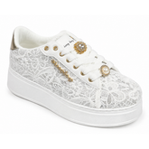 Sissy Boy Womens Yvette Platform Sneaker In White And Silver
