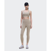 On Womens 7/8 Train Tights In Clay