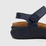 Hush Puppies Womens Saria Okra Leather Sandals In Navy/Tan