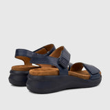 Hush Puppies Womens Saria Okra Leather Sandals In Navy/Tan