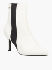 Butterfly Fett Ladies Lively 3 Boots in White