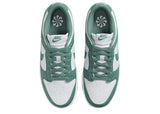 Nike Womens Dunk Low Next Nature Sneakers In White/Green