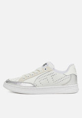 Disel Womens S-Dakota Low Sneakers In White