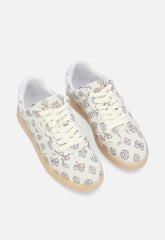 Guess Womens Jazlie 2 Sneakers In White Multi