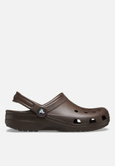Crocs Unisex Classic Shoes In Coffee