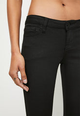 Guess Womens Low Rise Skinny Jeans In Black Wash