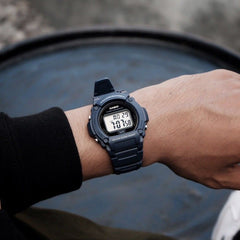 Casio Mens Digital Case Watch In Black