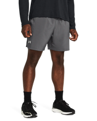 Under Armour Launch 7 Shorts Gray
