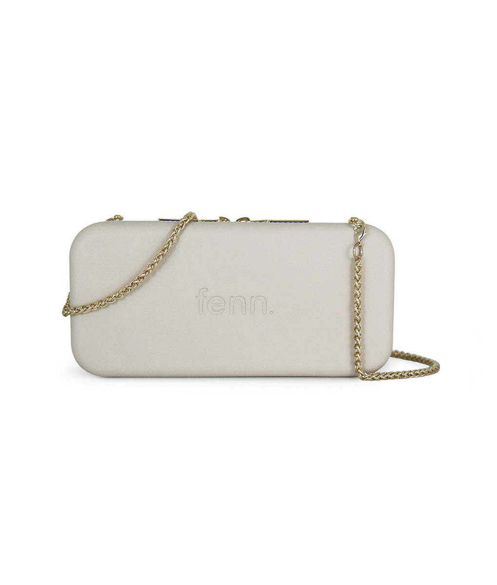 Fenn Womens Wallet With Gold Chains In Champagne