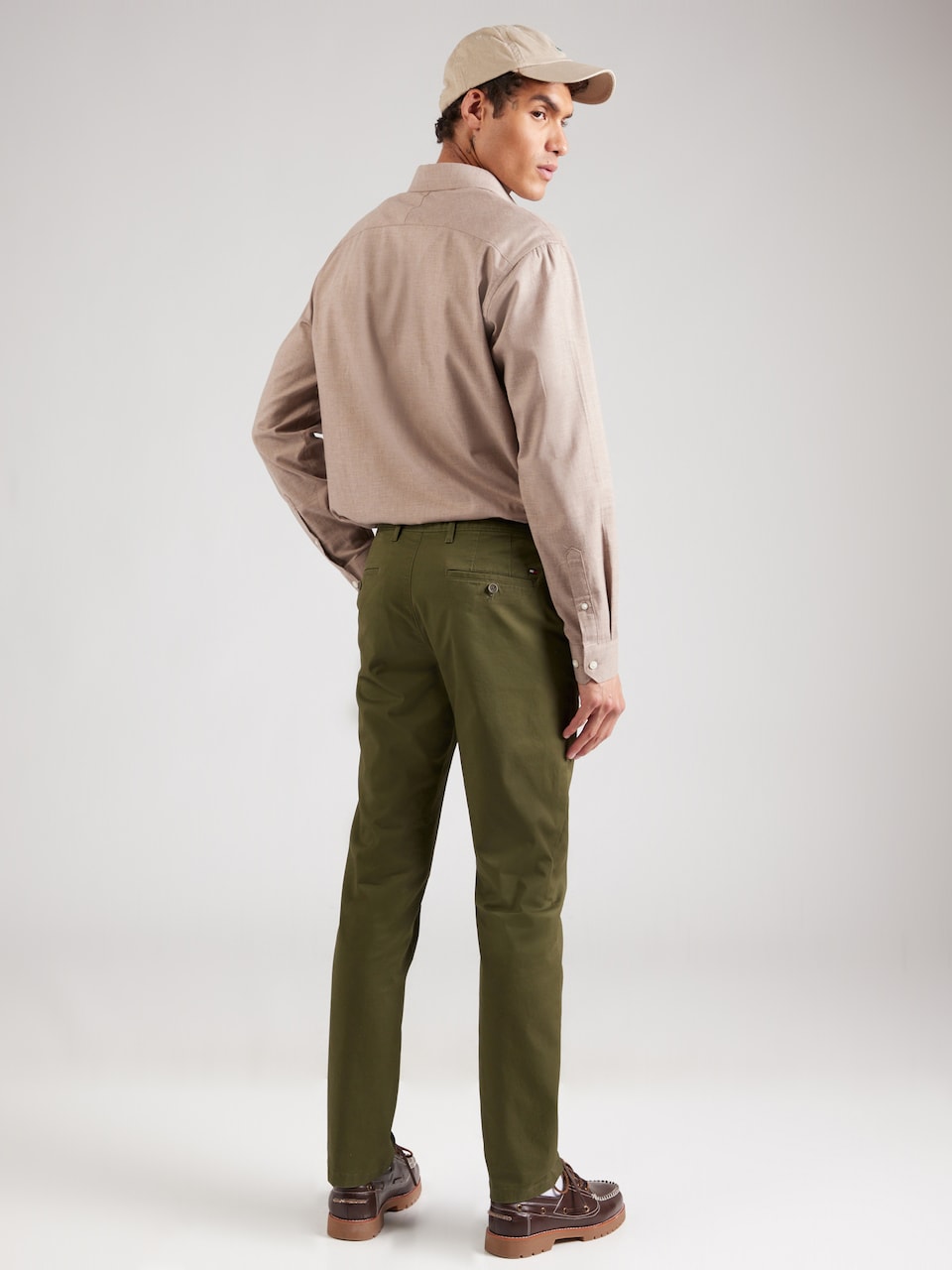 Tommy Hilfiger Mens Harlem Chino Satin Olive