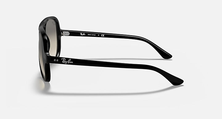 Ray-Ban Cats 5000 Classic Sunglasses In Black
