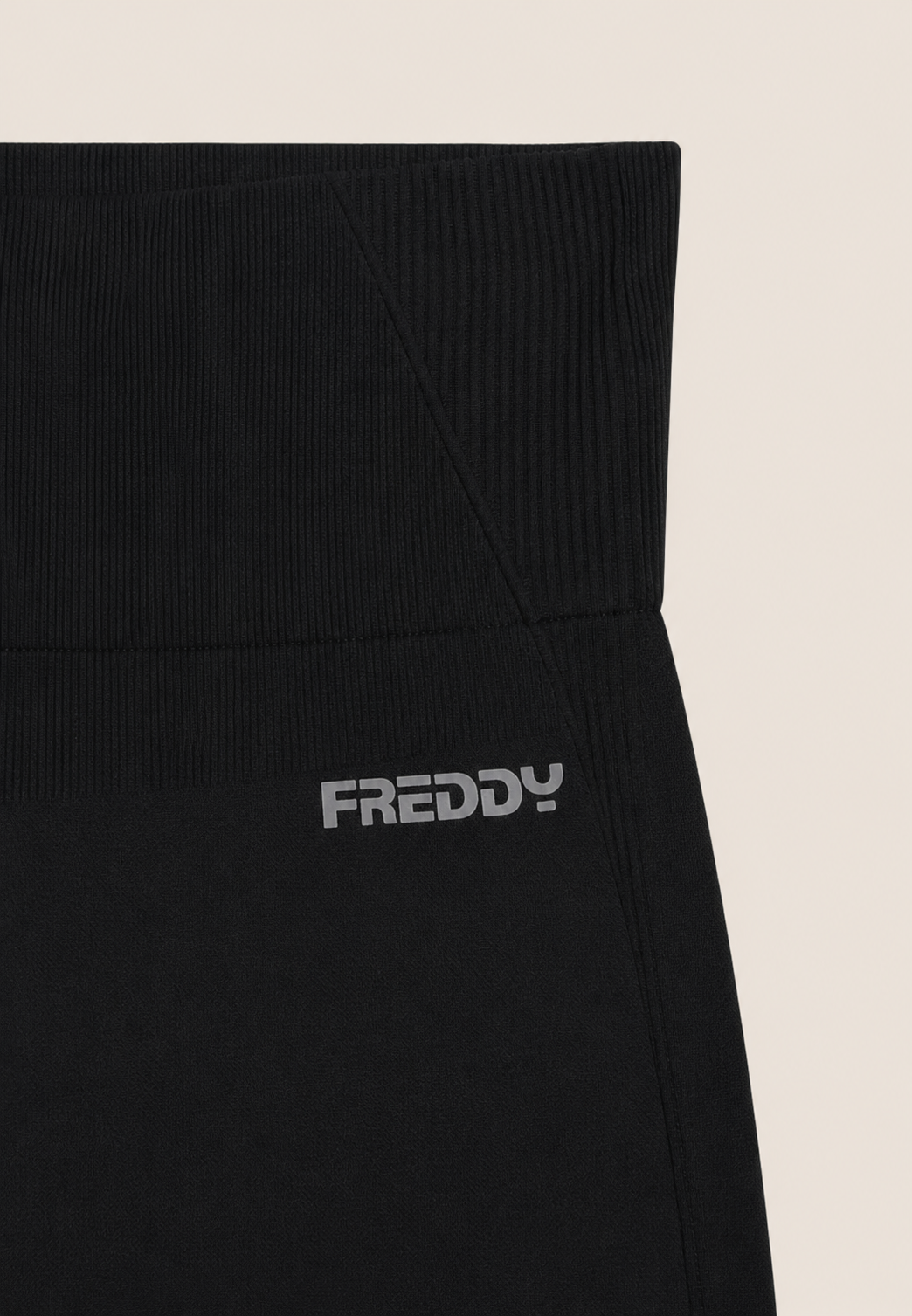 Freddy Womens Knitted Seamless Legging Short In Black