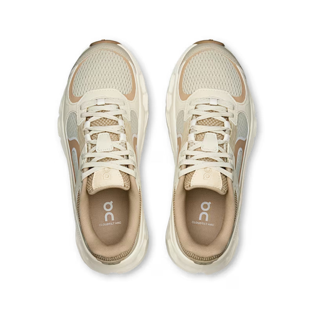 On Womens Cloudtilt Arc Shoes In Grain Ivory