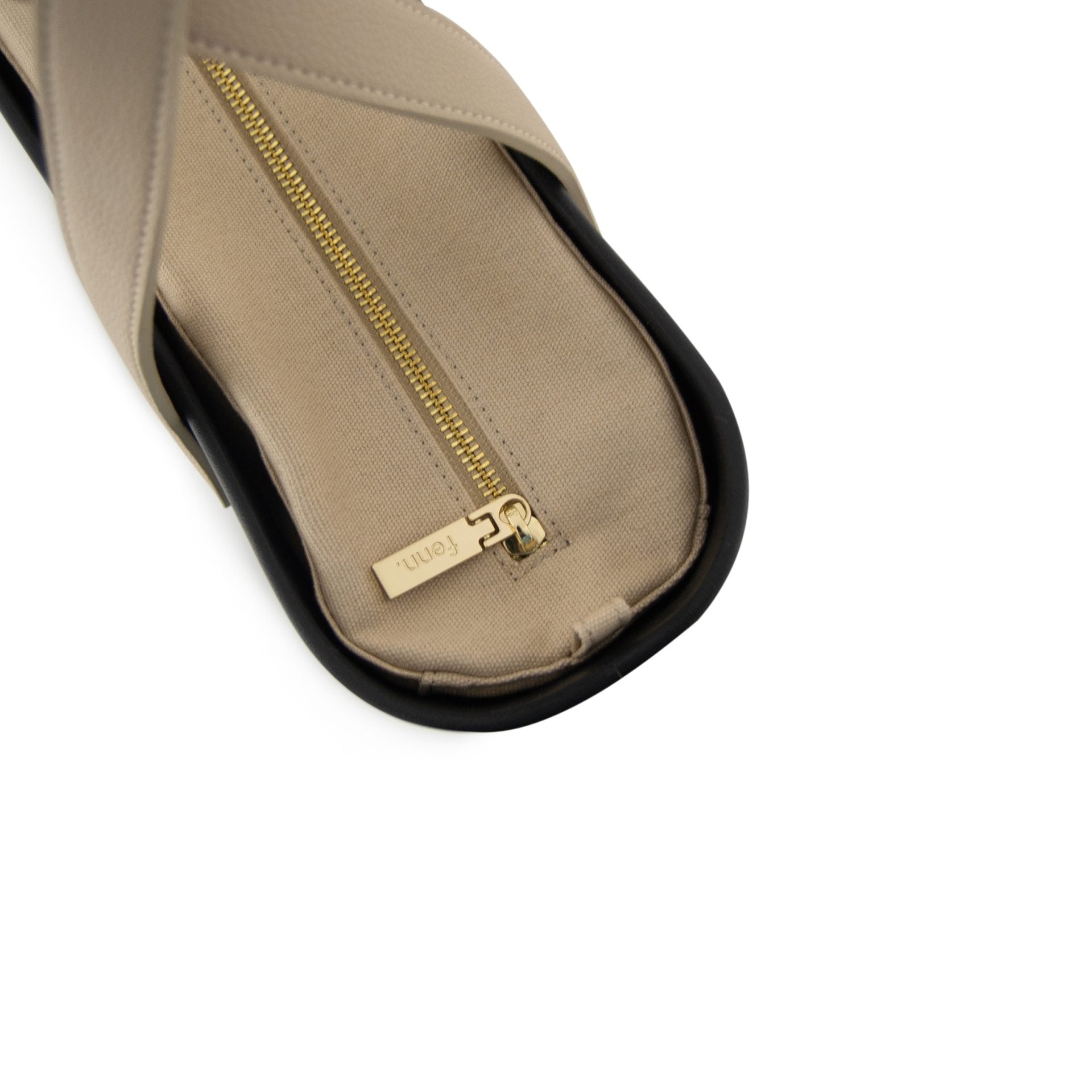 Fenn Plain Stone Handbag In Black