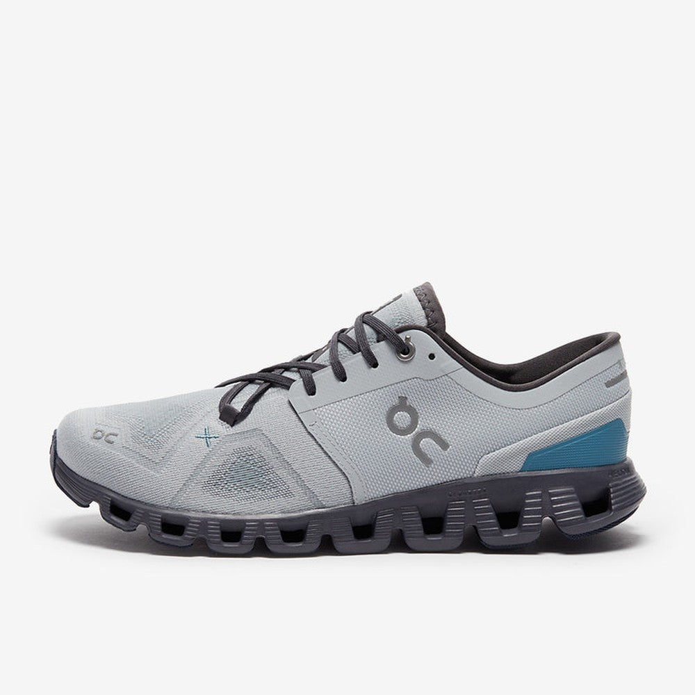 On Mens Cloud X 3.0 Snekares In Glacier/Iron