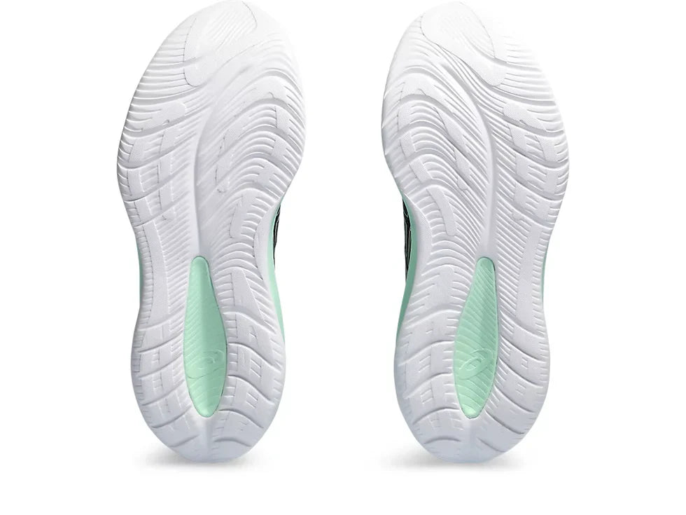 Asics Womens Gel-Cumulus 26 Soes In Mint Tint